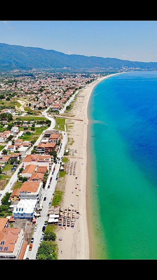 Atlantis Apartments Vrasná Dış mekan fotoğraf