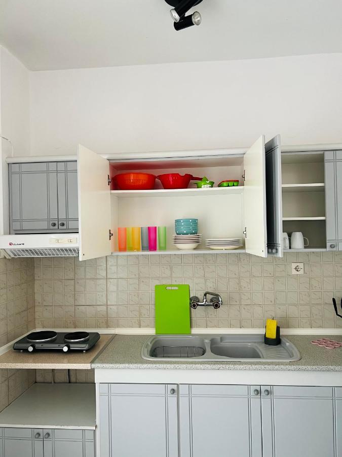 Atlantis Apartments Vrasná Dış mekan fotoğraf