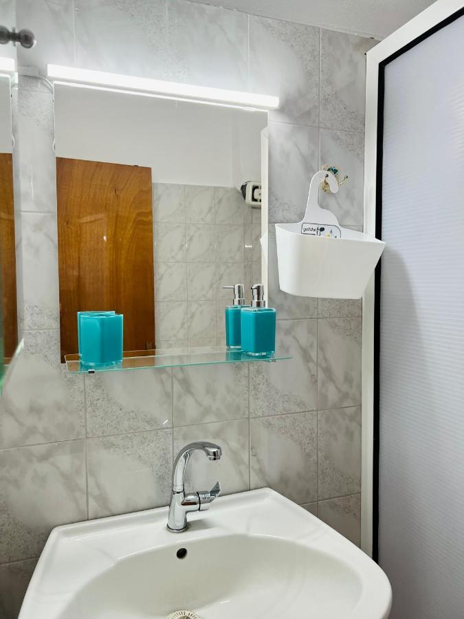 Atlantis Apartments Vrasná Dış mekan fotoğraf