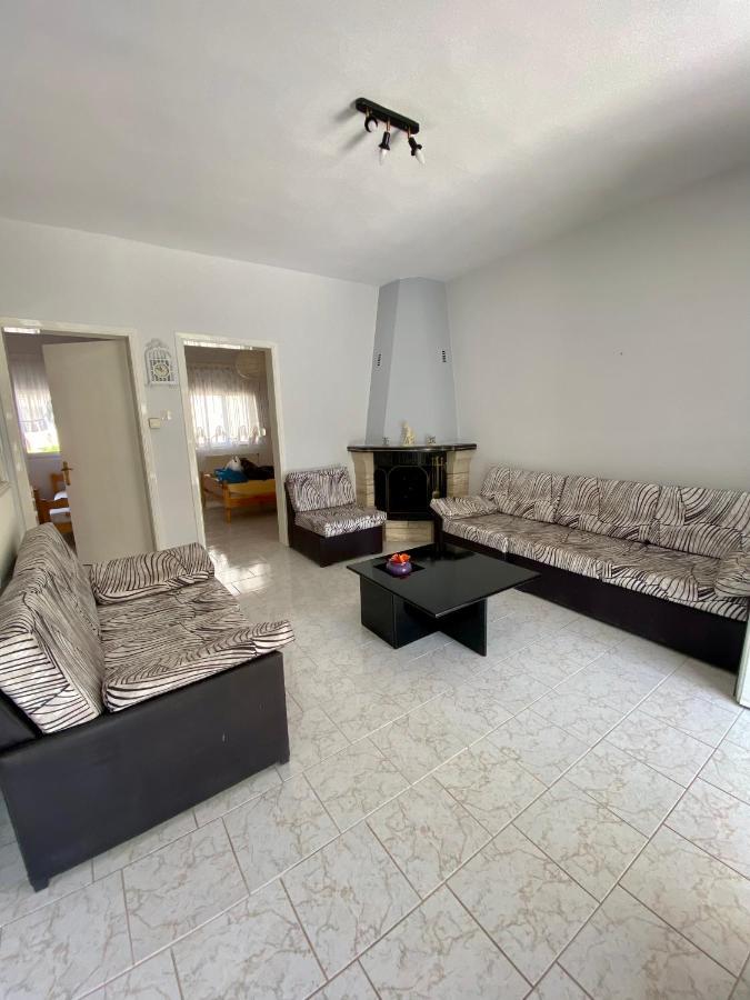 Atlantis Apartments Vrasná Dış mekan fotoğraf