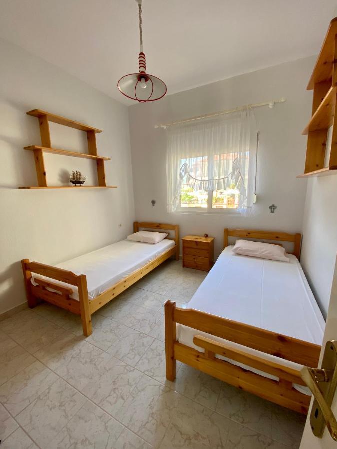 Atlantis Apartments Vrasná Dış mekan fotoğraf