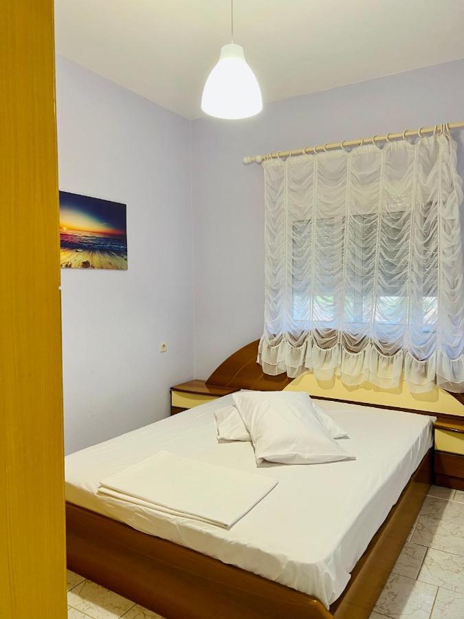 Atlantis Apartments Vrasná Dış mekan fotoğraf